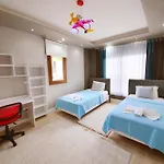 Villa Gold *